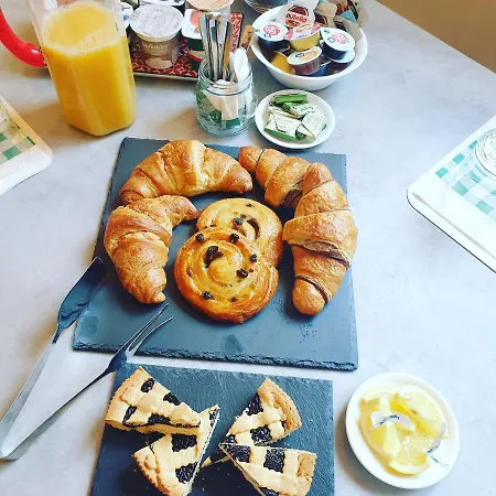 Casa 22 - San Donato Bed & Breakfast