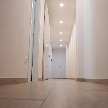 Casa 22 - San Donato 住宿加早餐酒店